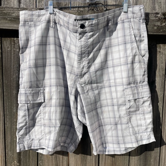 Lee Dungarees Cargo White & Gray/Blue Plaid Shorts 42 - Picture 6 of 8